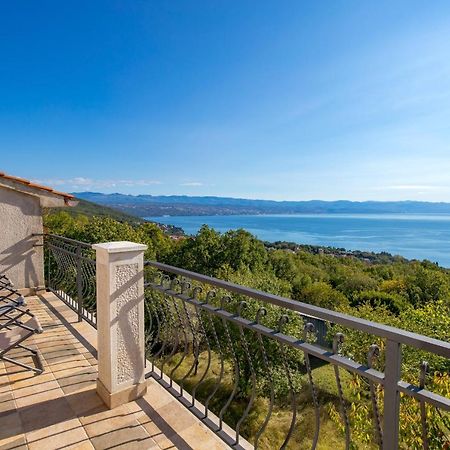 Blue Horizon Apartman Abbázia Kültér fotó